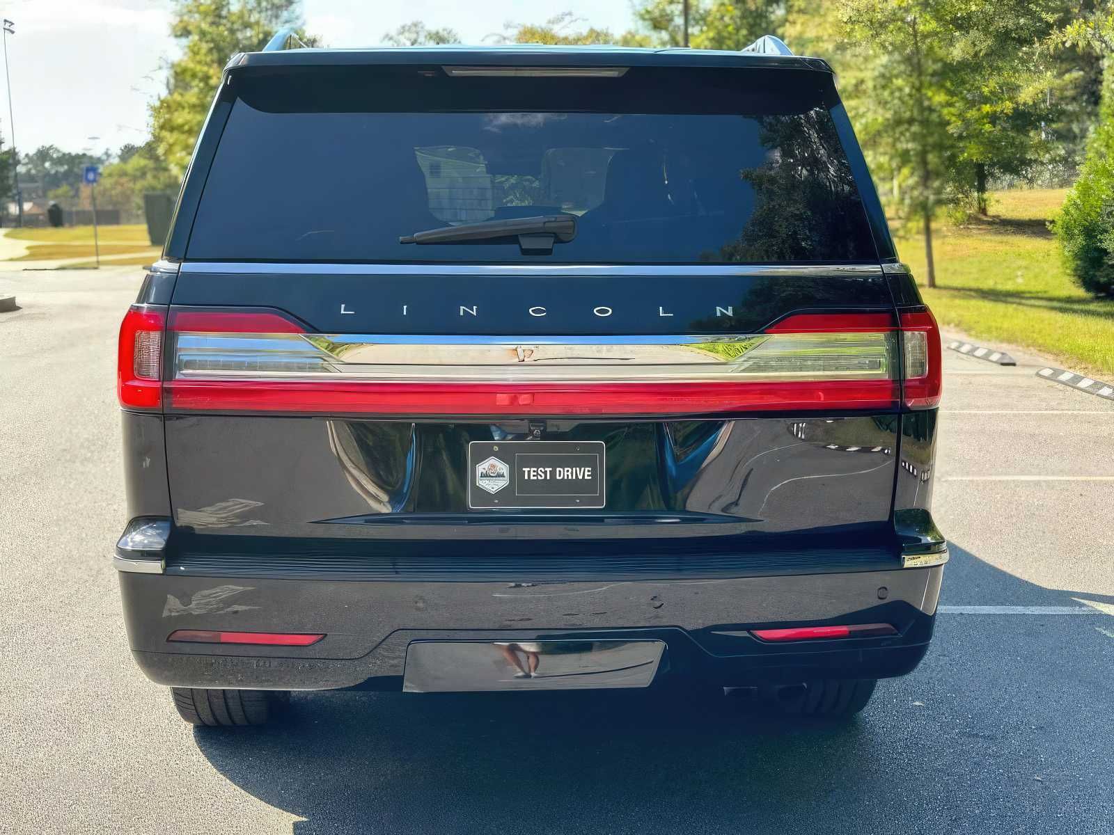 2019 Lincoln Navigator L 4x4 Reserve