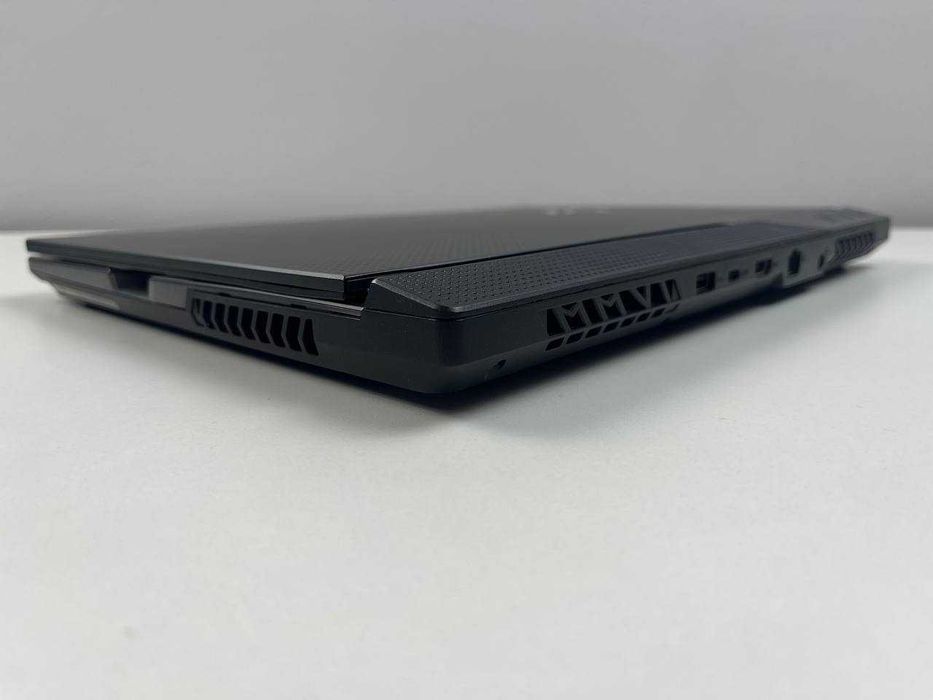 Ноутбук Asus Rog Strix G533Q 240Гц Ryzen 9 5900HX 32GB RTX3080 1TB M.2