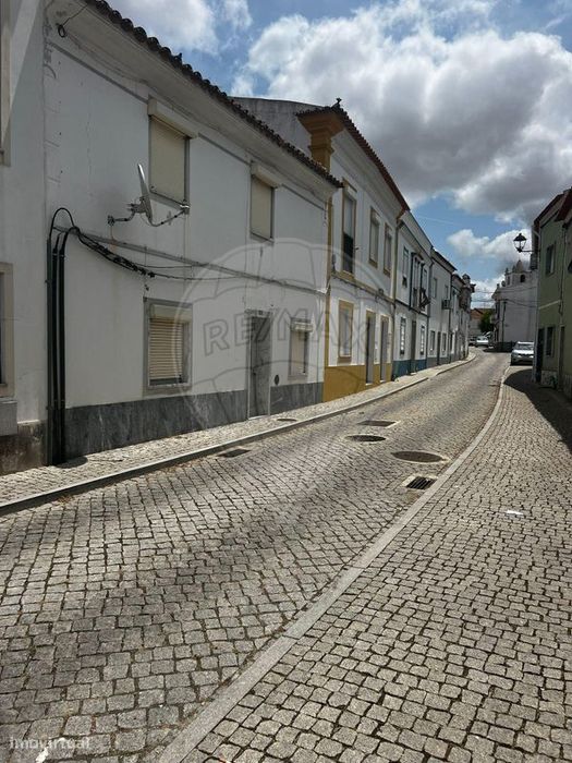 Moradia T2 para venda