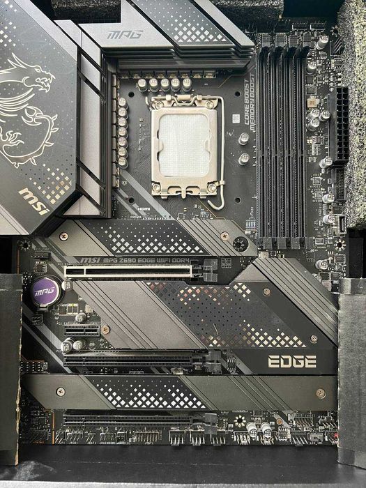 MSI MPG Z690 Edge Wi-Fi DDR4