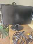 Monitor Samsung 22" + cabo alimentaçao + cabo vga+ adaptador vga/ usb
