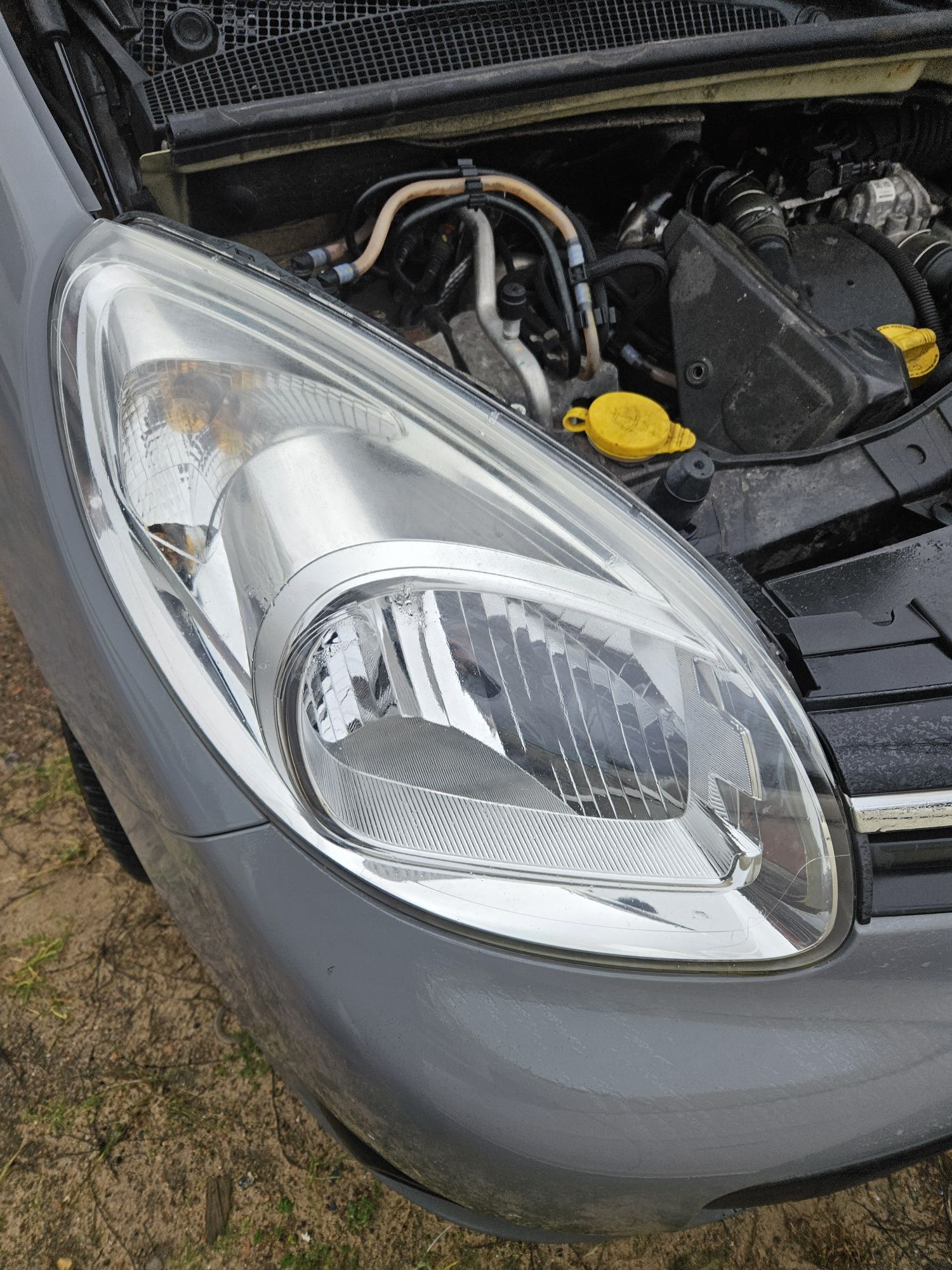 Lampa Reflektor Renault Kangoo II lift