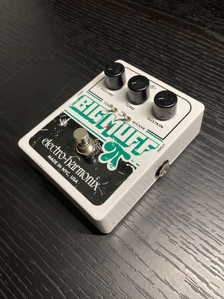 Electro Harmonix Bigg Muff Pi Tone Wicker