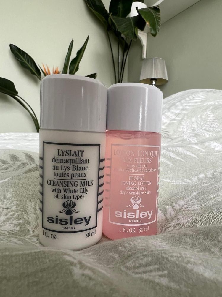 Sisley Cleansing Duo Kit - Lyslait Cleansing Milk Floral Toning Lotion