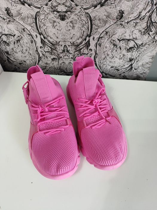 Buty adidasy  sneakersy damskie różowe wciągane lekkie 41 wkład. 26.5