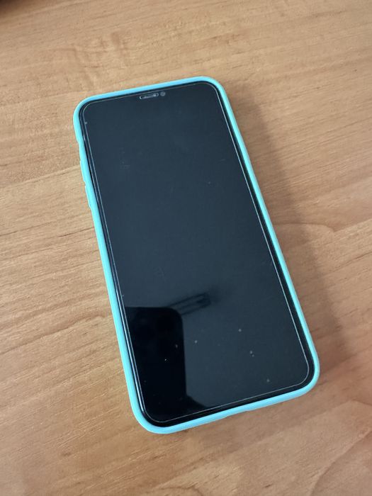 продам iphone 11 pro max на 6/256gb
