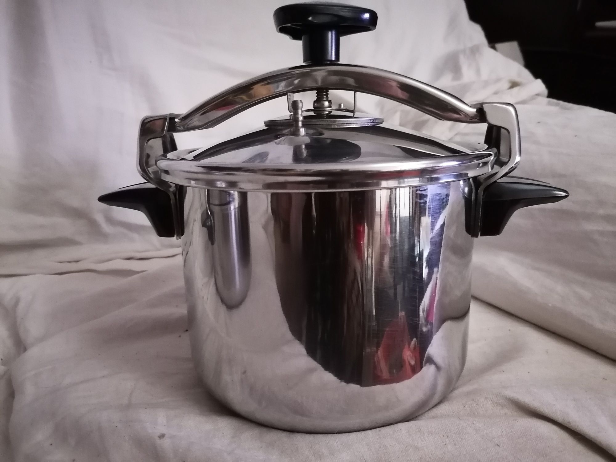 Panela de pressão Silampos