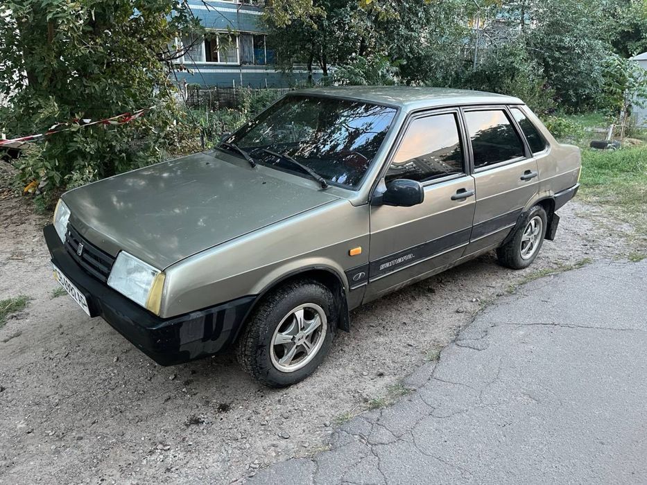 Продам ВАЗ 21099 2002