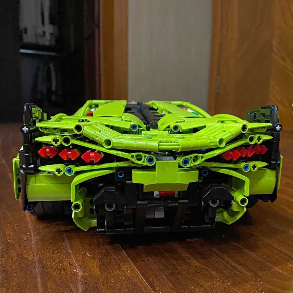 Lamborghini Sian FKP 37, 42115 - Klocki Lepin Technic + GRATIS