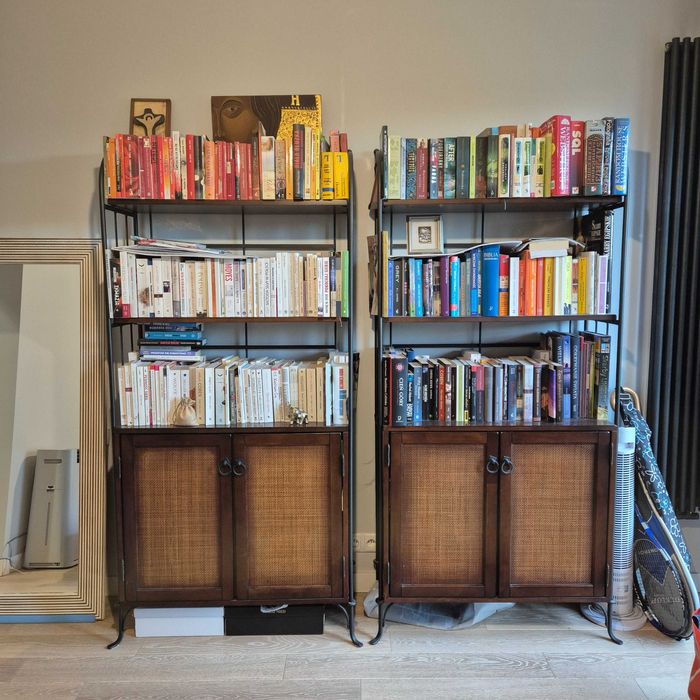 komplet mebli drewnianych