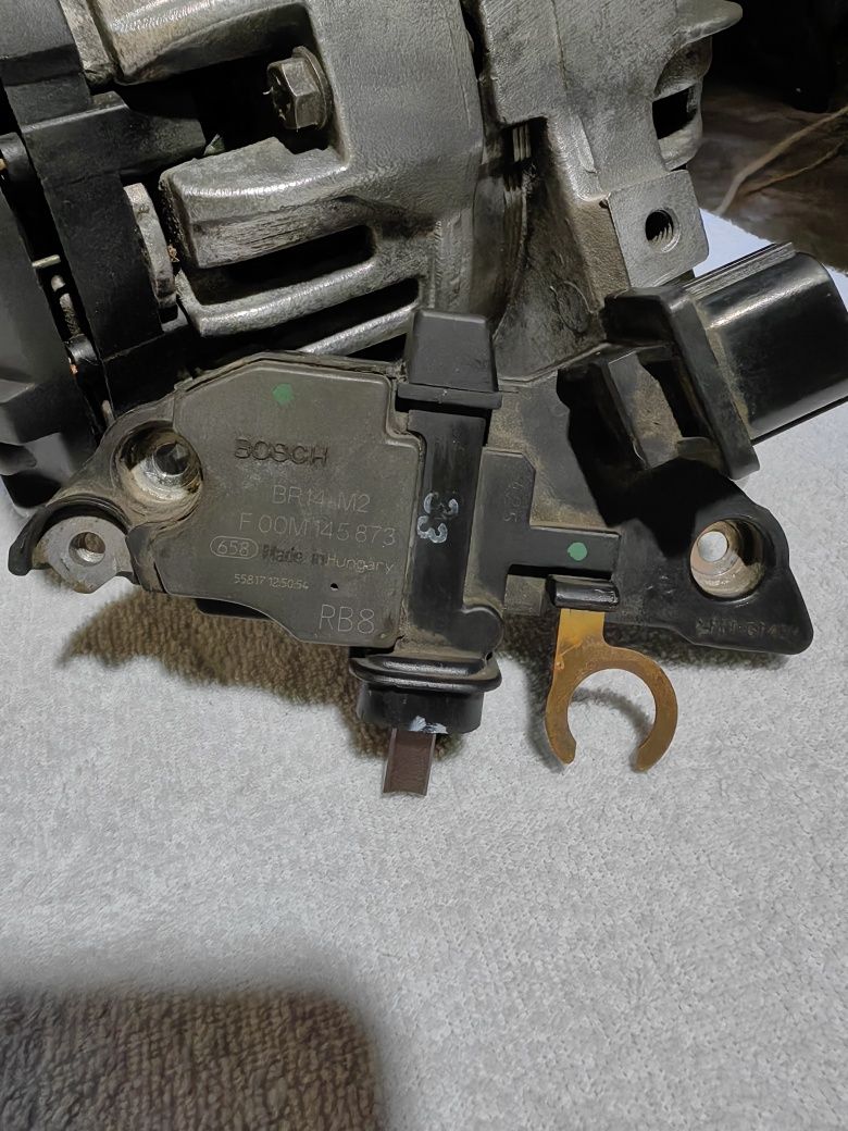 Alternator Bosch Toyota Avensis T25 1.8 benzyna