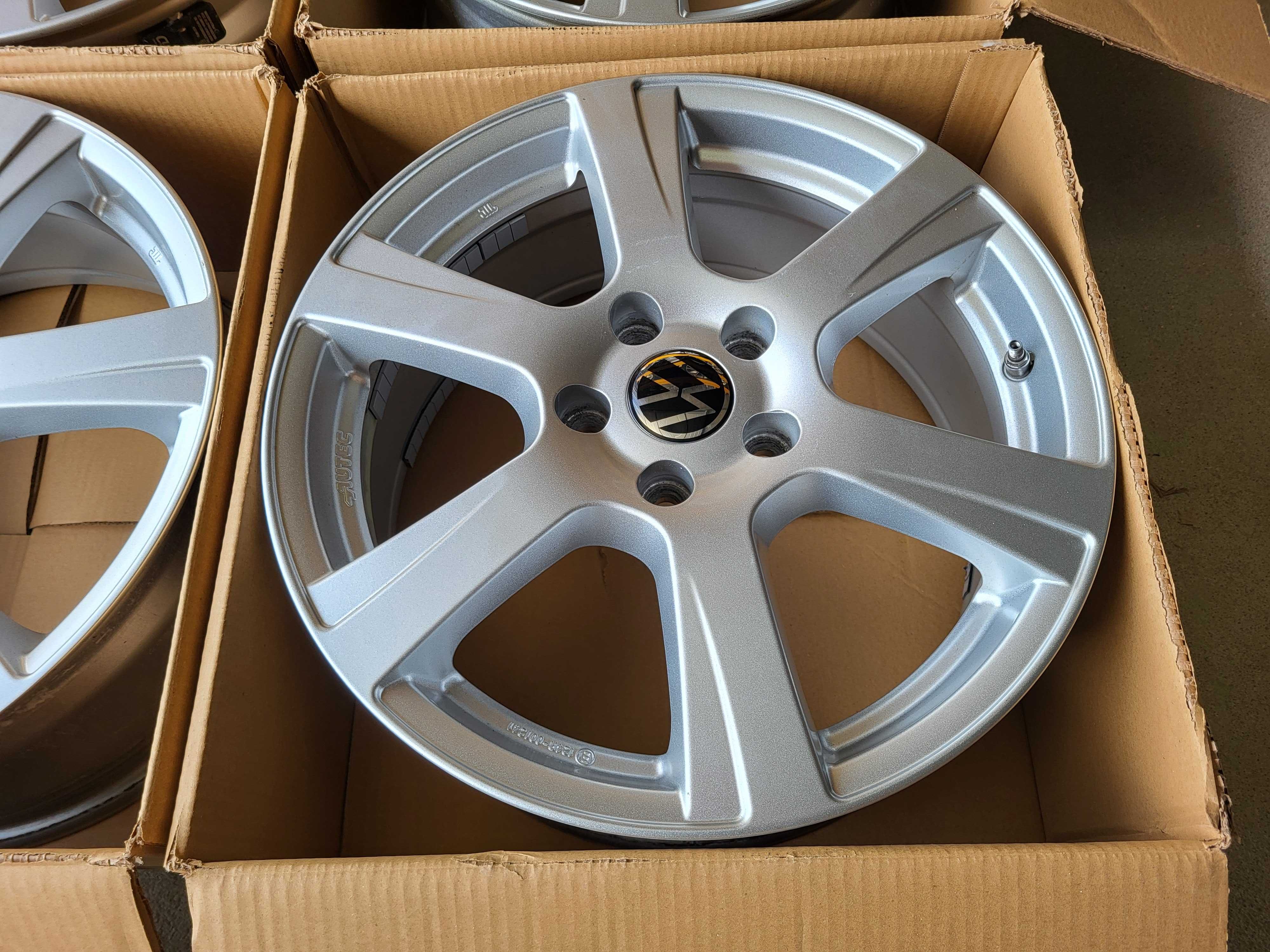 [715] Felgi aluminiowe 17 Cali 5x112 7,5Jx17H2 VW GOLF GTI R-Line