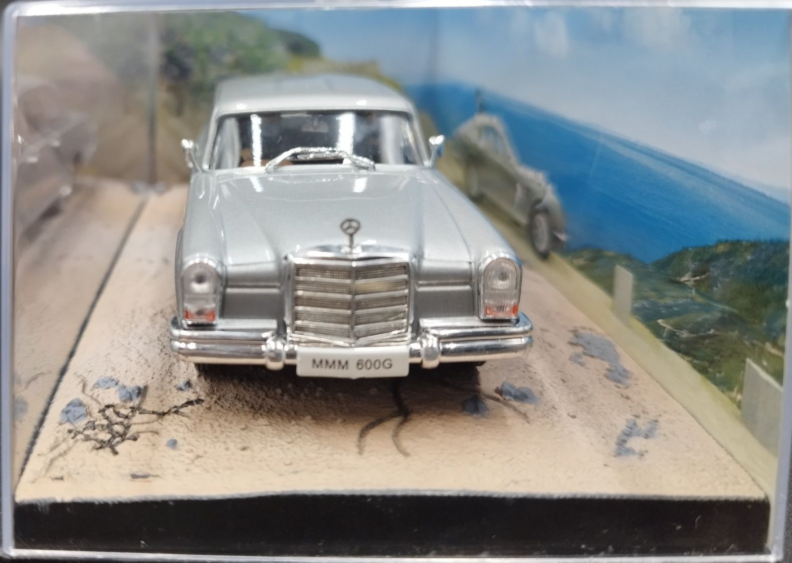 1:43 Mercedes Benz 600 James Bond 007 Film