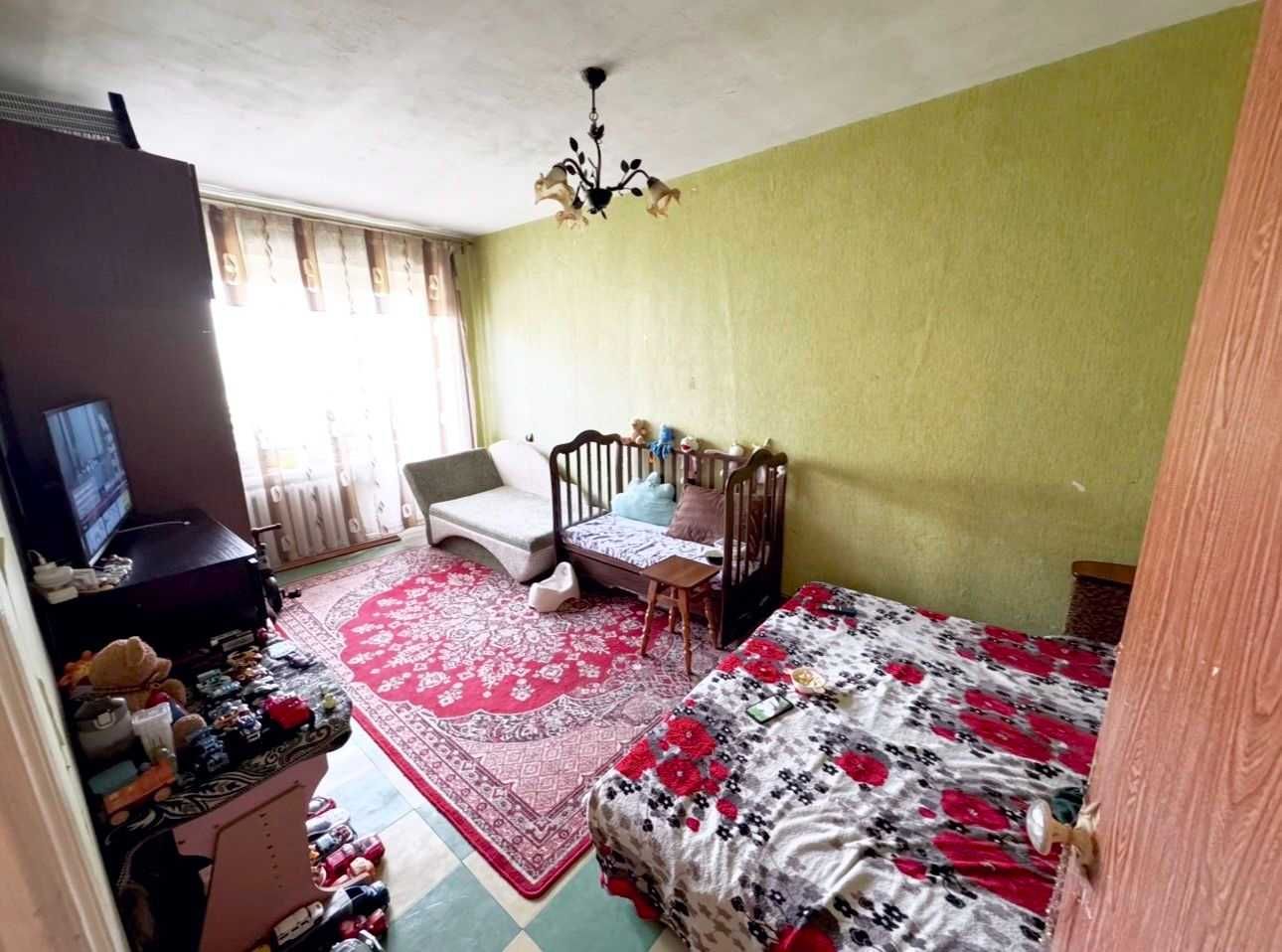 Продам 1-к квартиру на Строителей (Фрунзе), смт. Слобожанское/Днепр