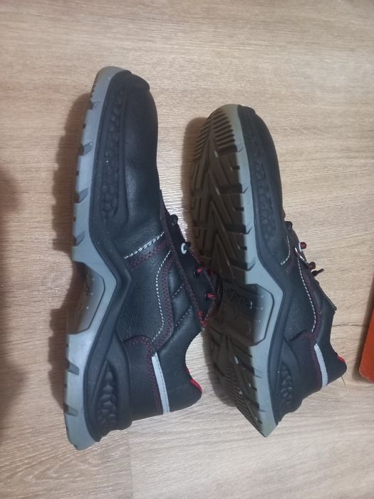 Sapatos segurança n⁰42