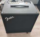 Amplificador Fender Rumble Studio 40