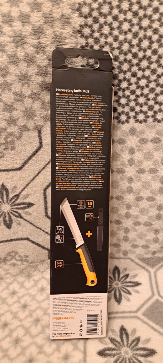 Nowy Nóż do Zbiorów Okulizak firmy Fiskars K 82