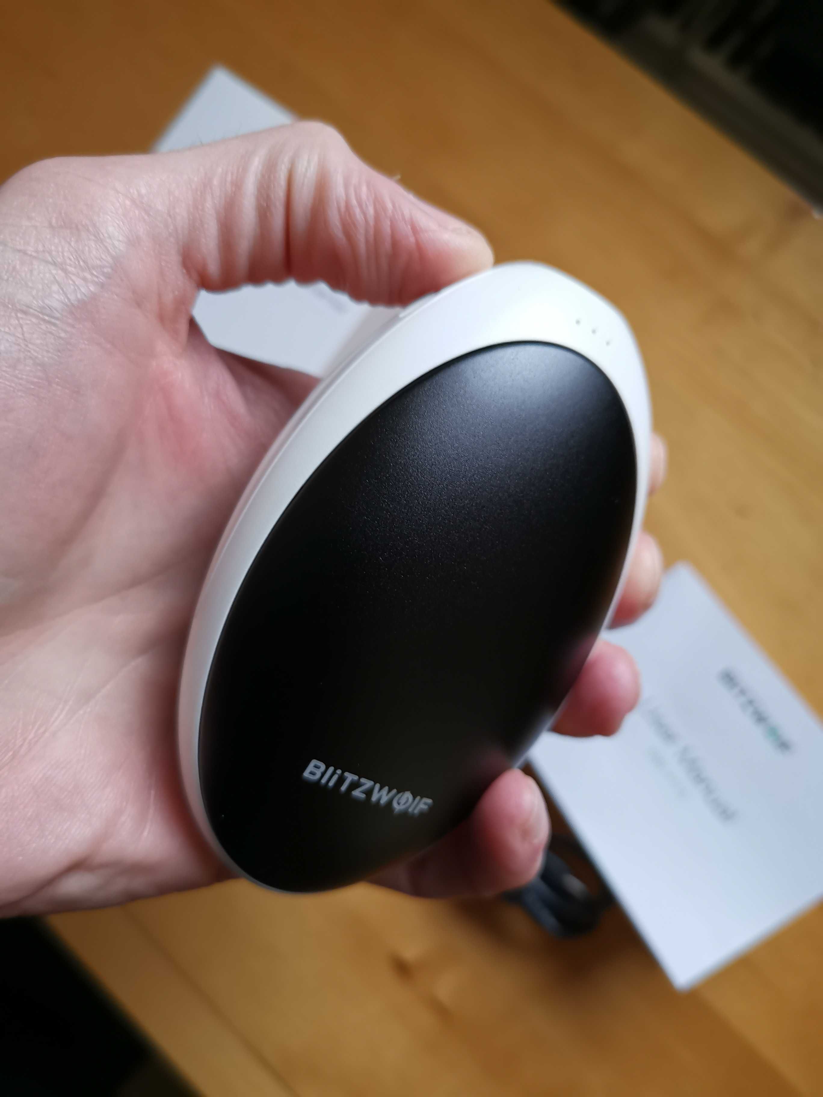 Ogrzewacz do rąk / Powerbank BlitzWolf 5200 mAh czarny