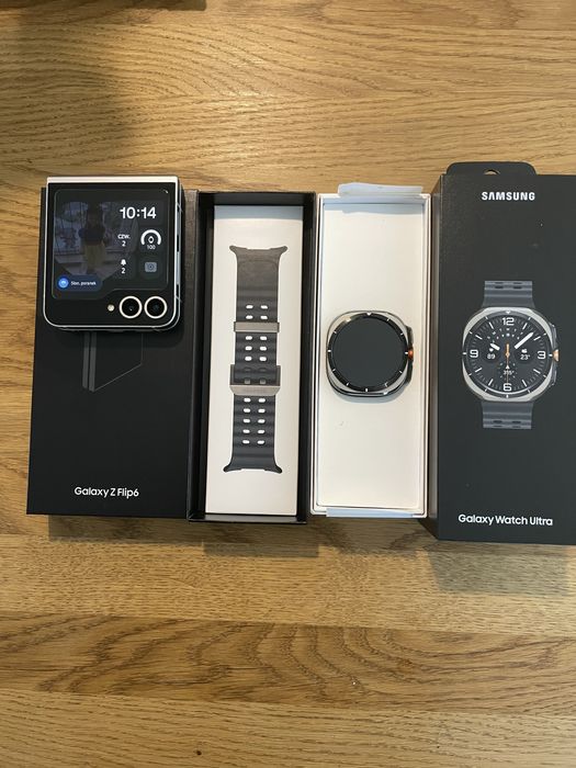 Samsung Z Flip 6 + Watch Ultra 2025 - duet nowoczesnej technologii