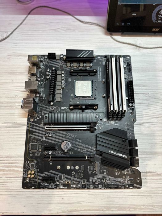 Комплект Ryzen 5800x + MSI B550 + 32GB DDR4