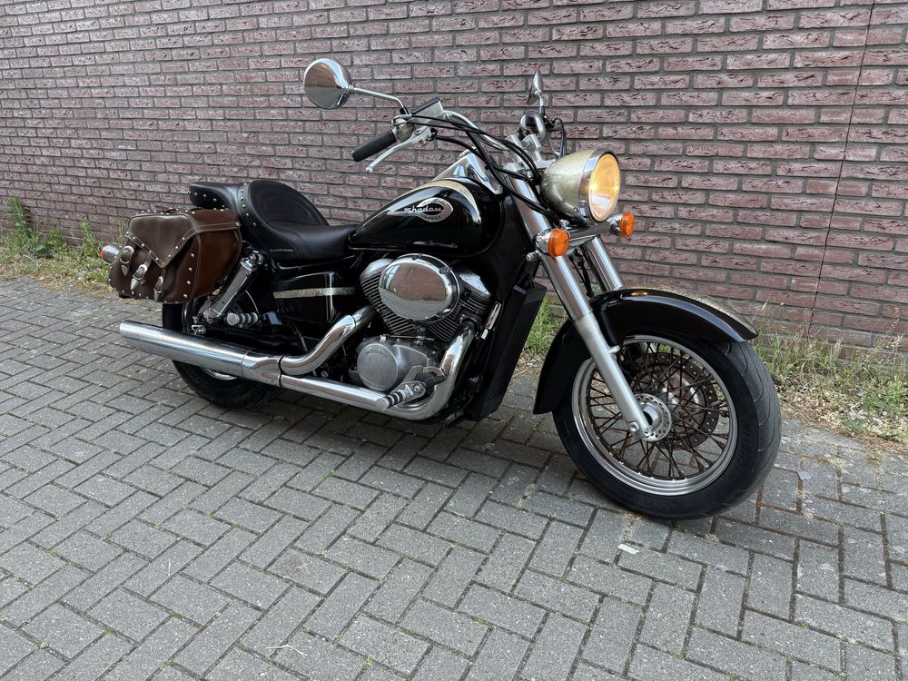 Honda Shadow VT750 ace