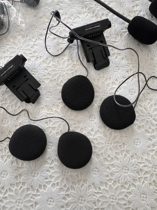 Auriculares para capacete