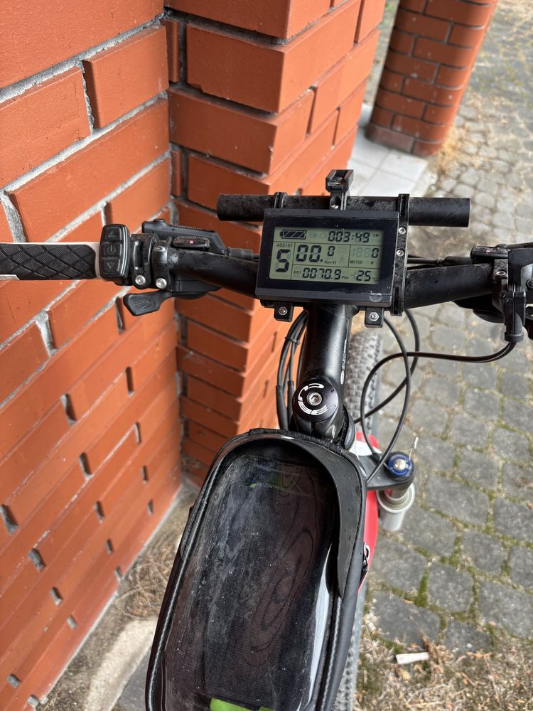 Rower elektryczny CUBE duza moc