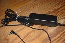 Carregador para portátil (compatível com ASUS/ACER/TOSHIBA)
