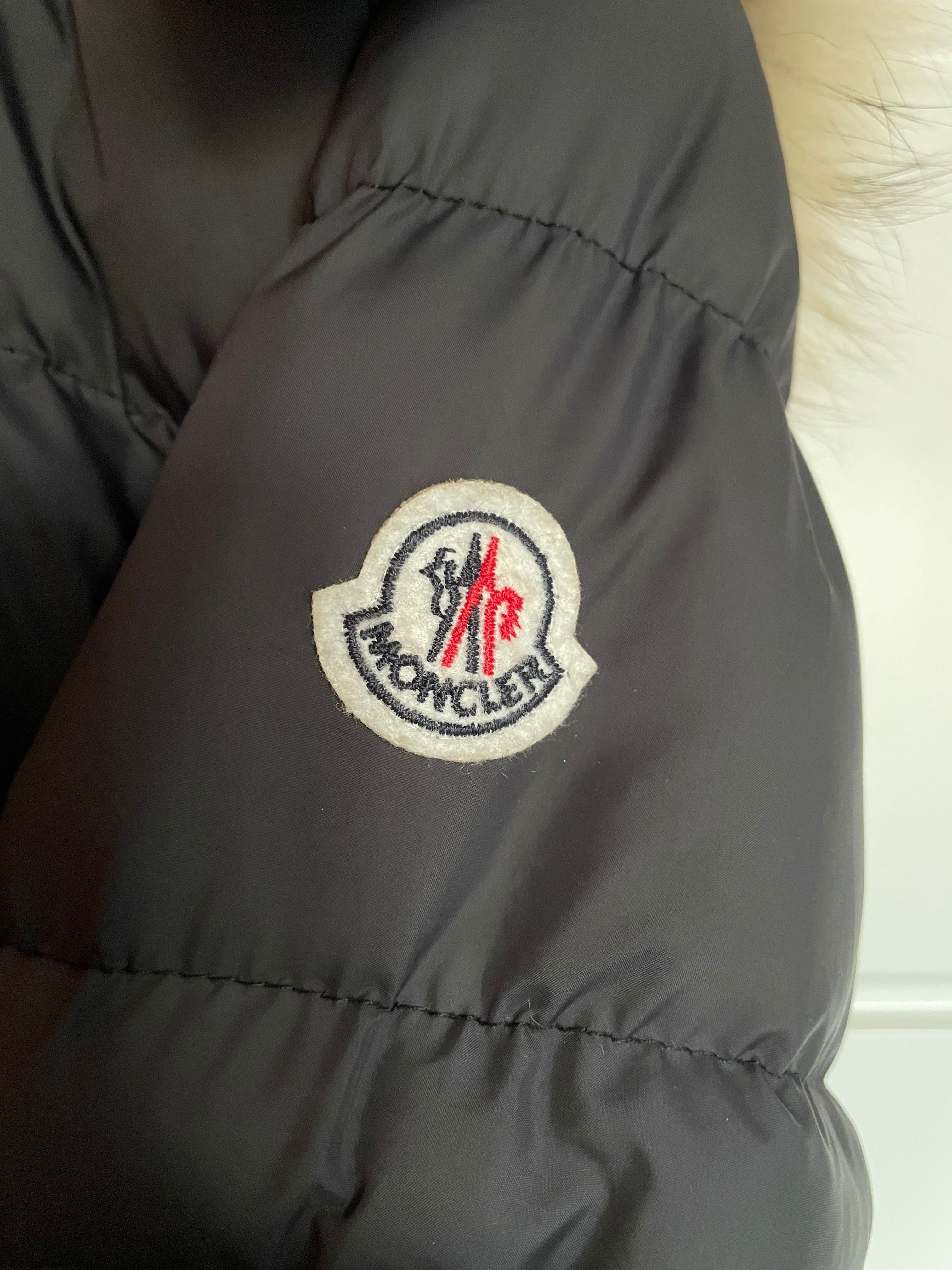 Kurtka puchowa Moncler