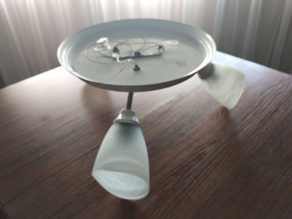 Lampa sufitowa potrójna