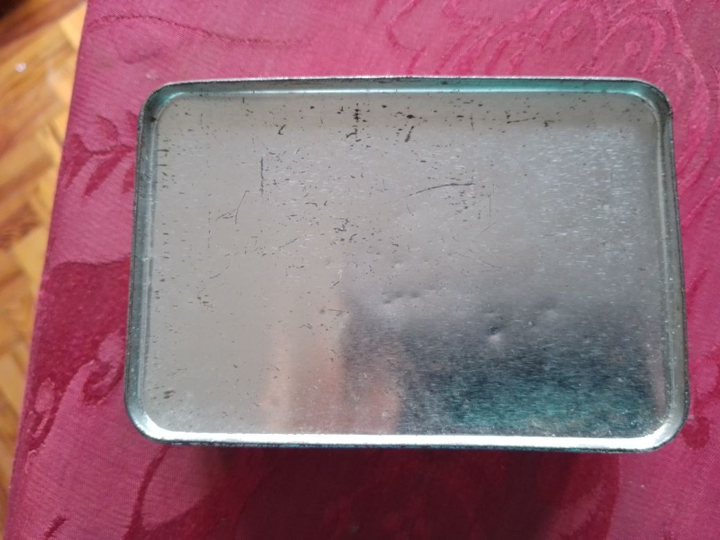 Lata mistério Pokémon C/43cartas15E-CDRom Strauss Interactivo5EDesde3E