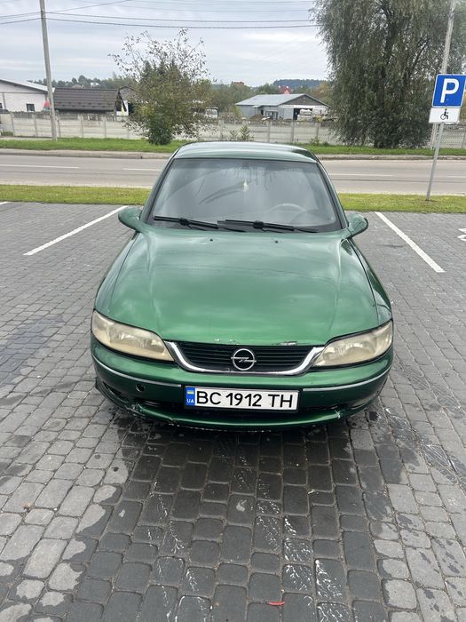 Продам машину Опель