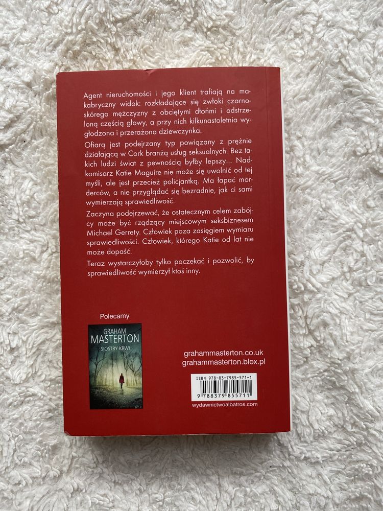 Książka Graham Masterton „Czerwone światło hańby” seria Katie Maguire