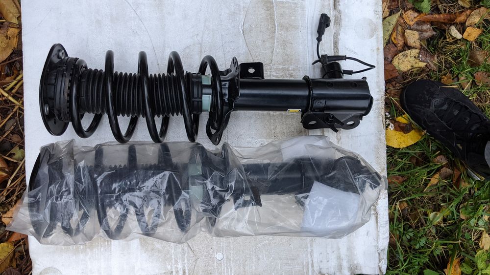 Електро магнітні амортизатори передні в зборі Linkoln MKZ 13-20 рік