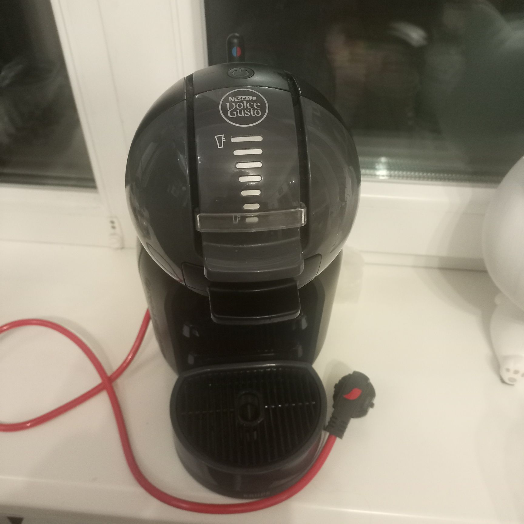 Кавомашина кавоварка Dolce Gusto Krups