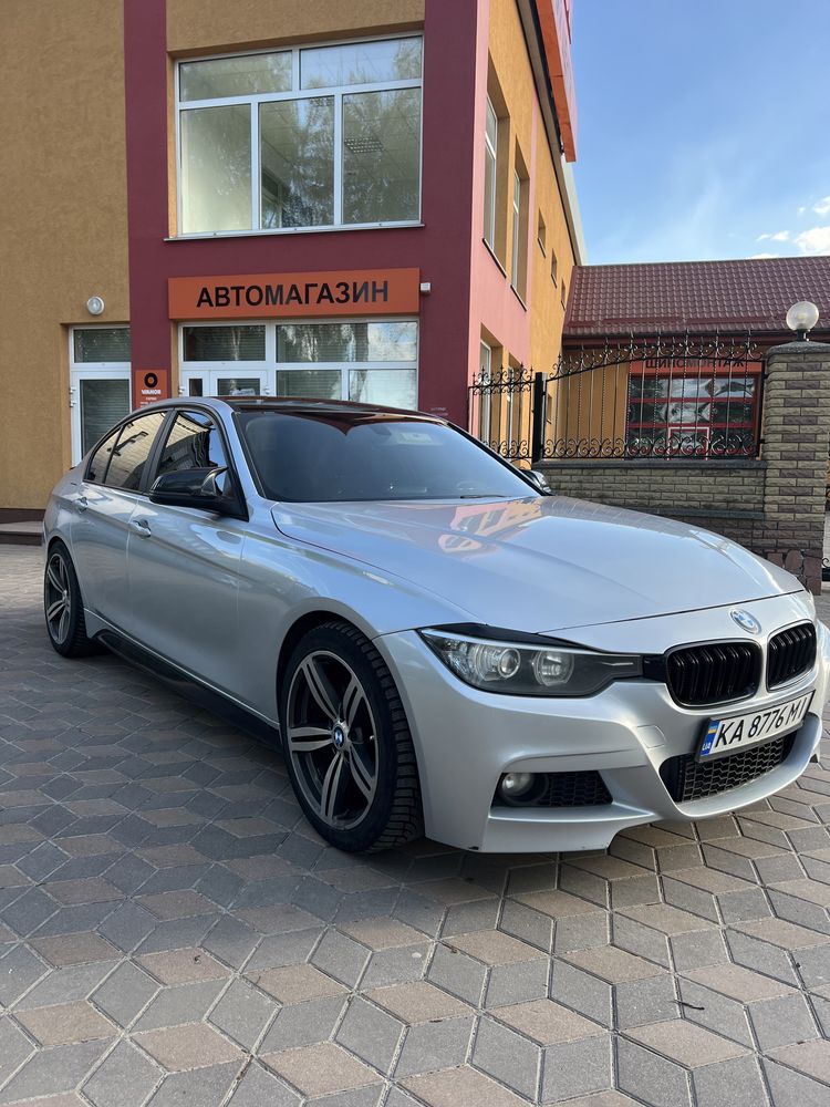 BMW 328 f30 2012