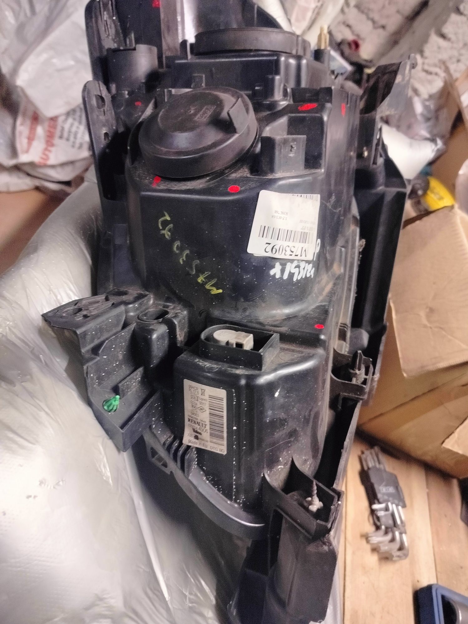 Lampy przednie Clio 3
