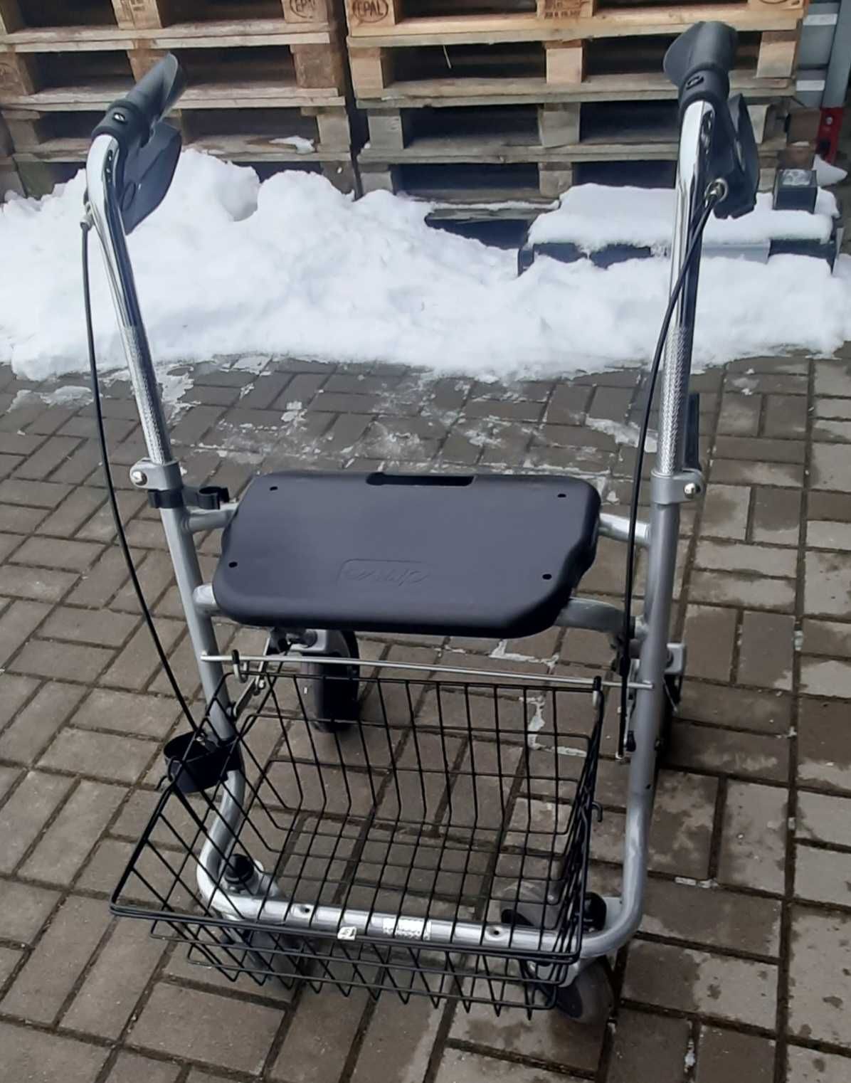 Balkonik Rollator Chodzik aluminiowy lekki składany siedzisko oparcie