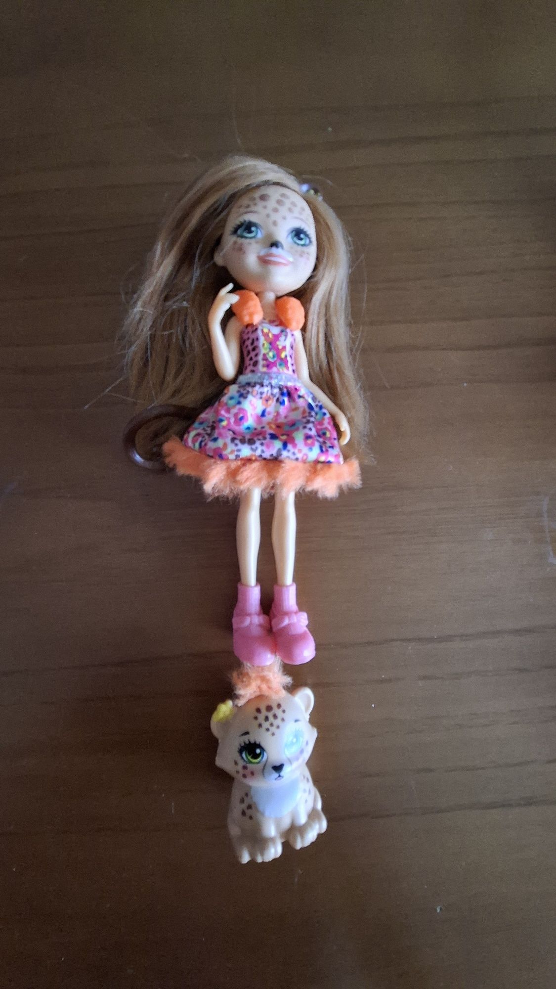 Bonecas Enchantimals