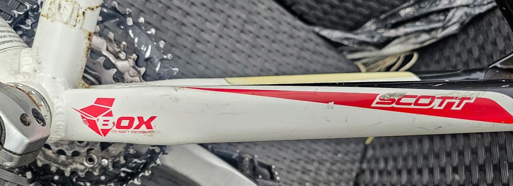 SCOTT SCALE 40 sama rama