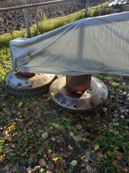 Продам трактор  т 40АМ як окремо так і з навісним..