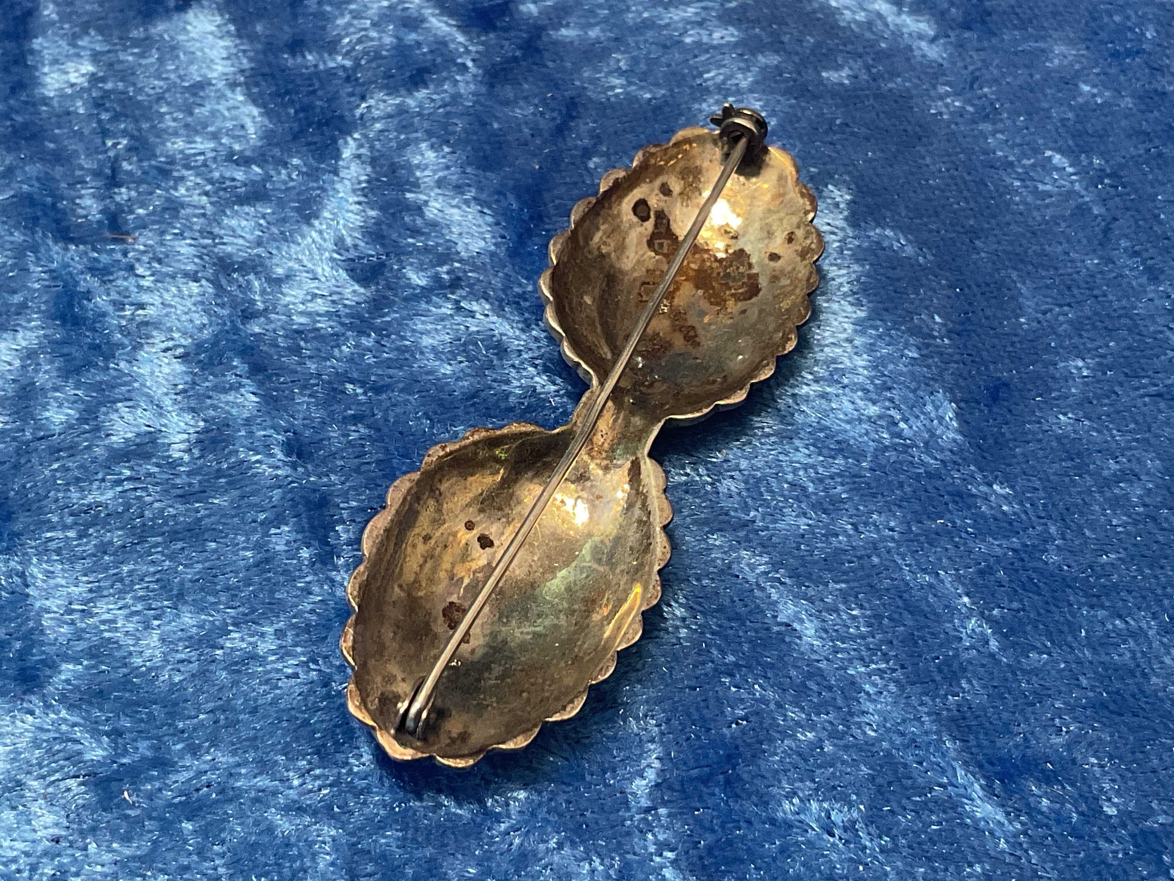 Broche prata inglês peça vintage art deco 6 cm