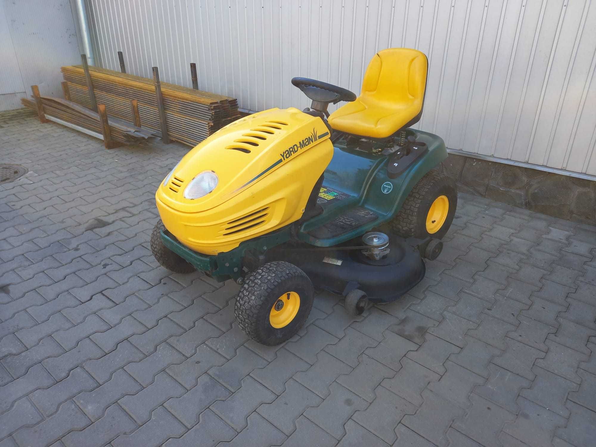 Kosiarka traktorek MTD Yard-Man AP 6200 pompa oleju hydrostat 3 noże