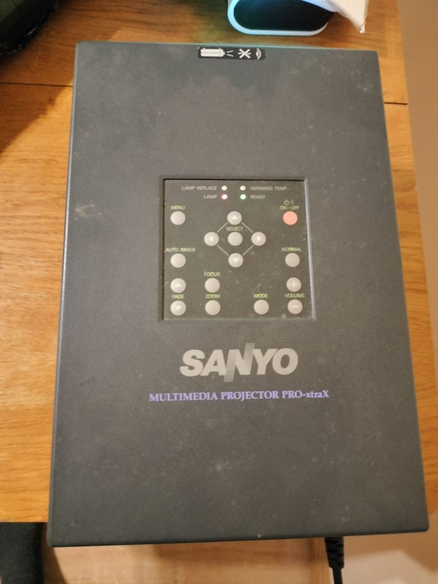 Projektor wyświetlacz Sanyo rzutnik