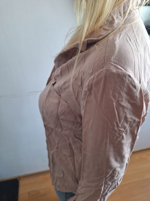 Koszula pudrowa hm 34