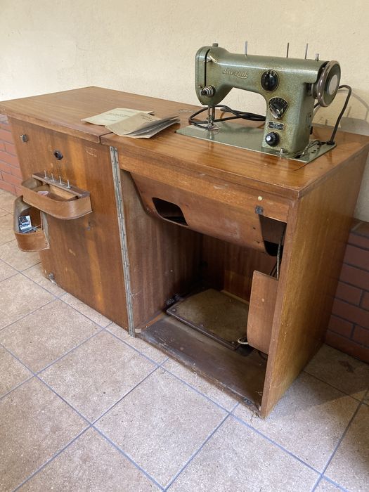 Maszyna do szycia Łucznik