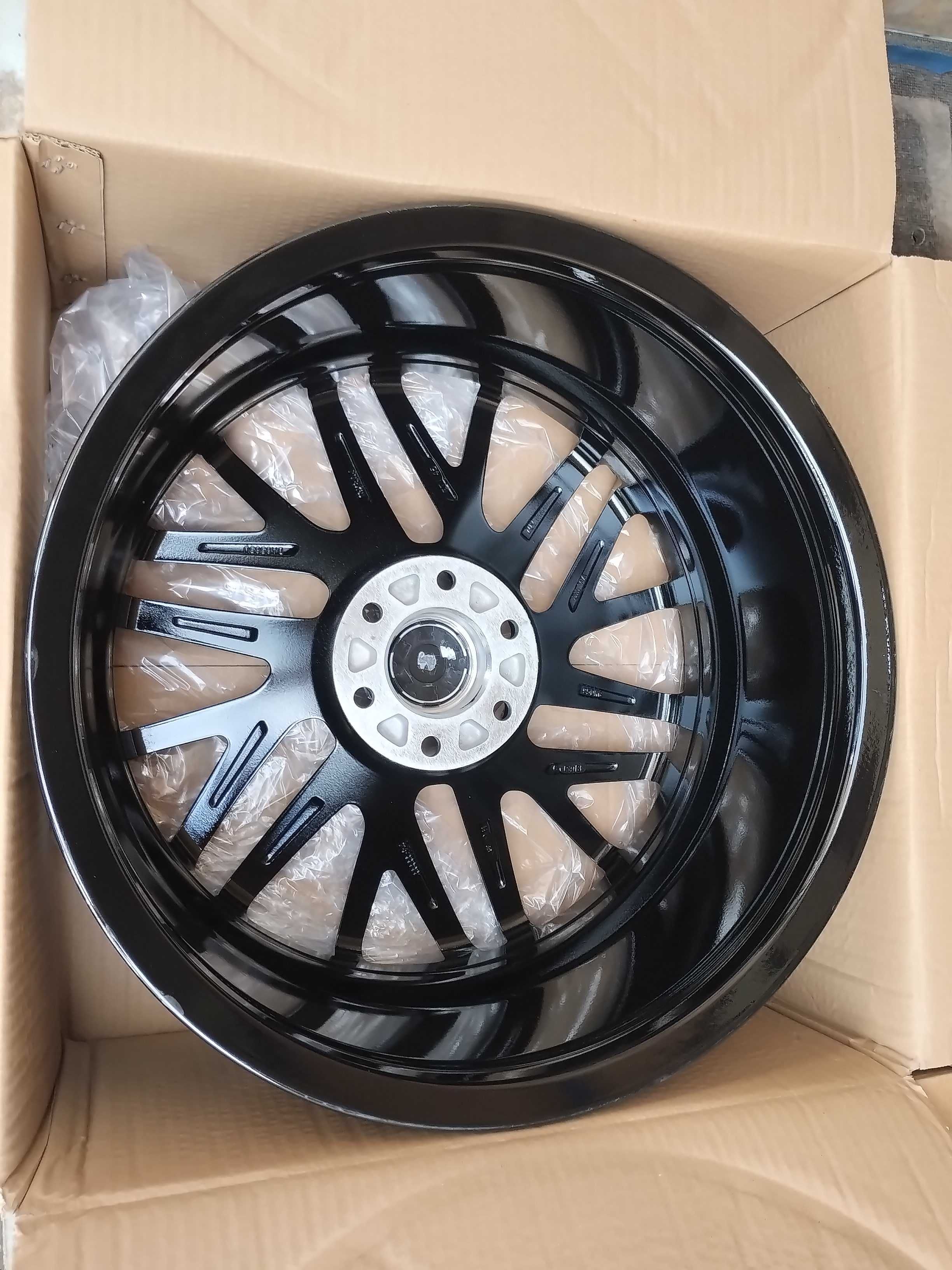 Nowe Felgi 19 6x120 Ford Transit Custom Tourneo VW T7 Czarny Połysk