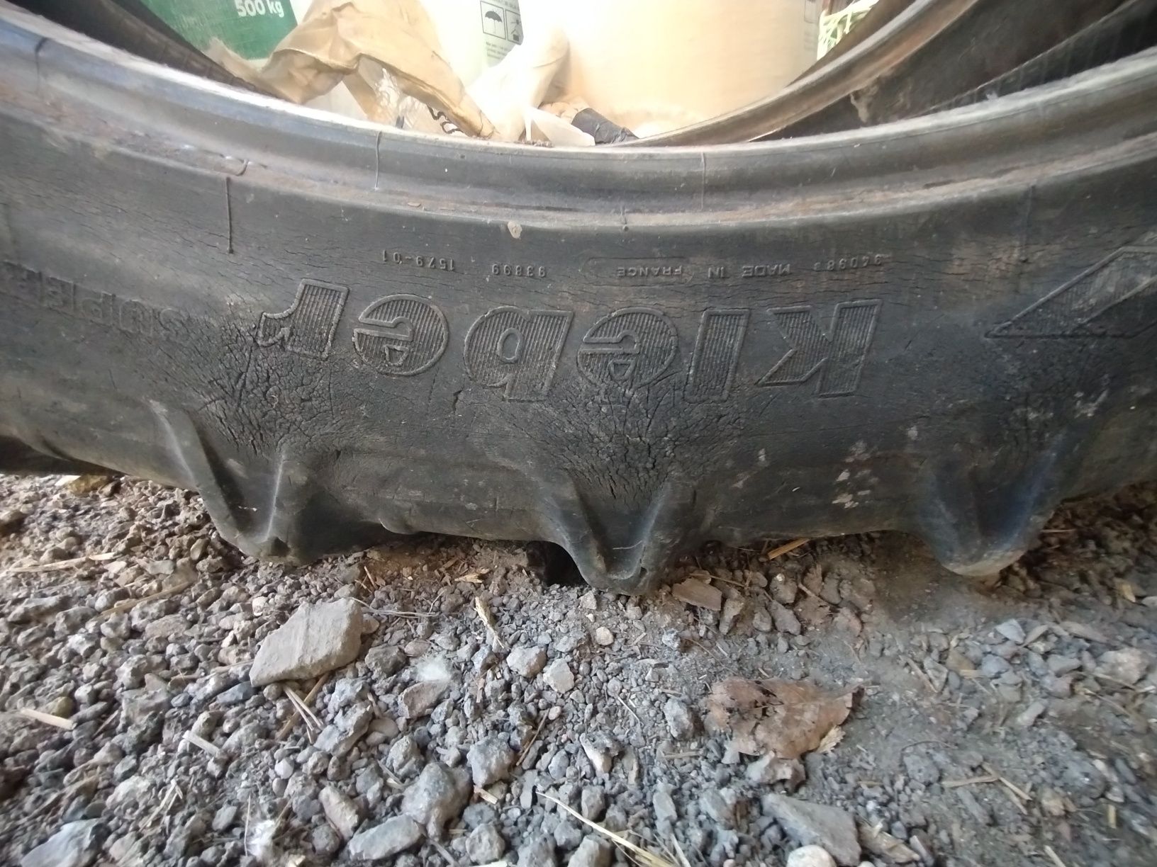 Opony Kleber 12.4 r52 (300/95 r52)