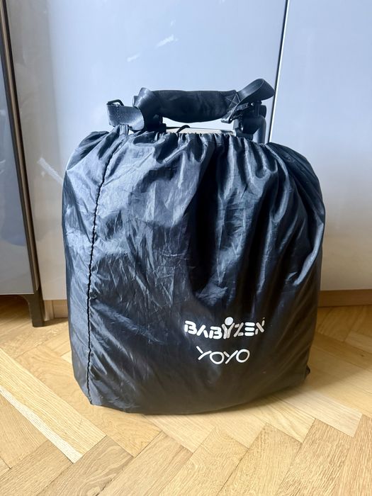 STOKKE BABYZEN YOYO² lekki wózek spacerowy | Black / Taupe