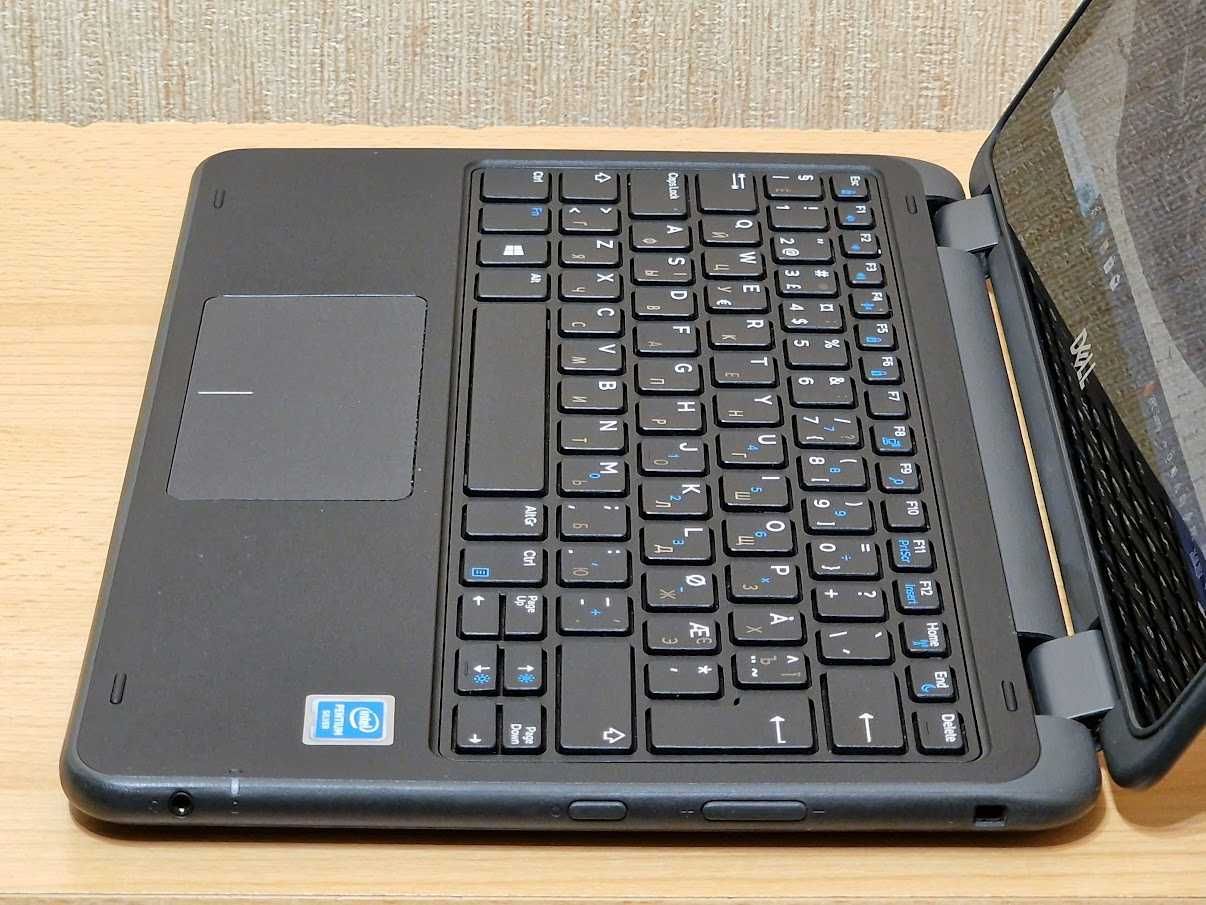 Сенсорний ноутбук Dell Latitude 3190 2-in-1 SSD 128Gb Батарея 10 годин